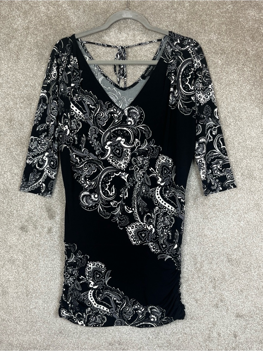 White House Black Market Dress Womens Extra Small Black V Neck Tie Back- 5278